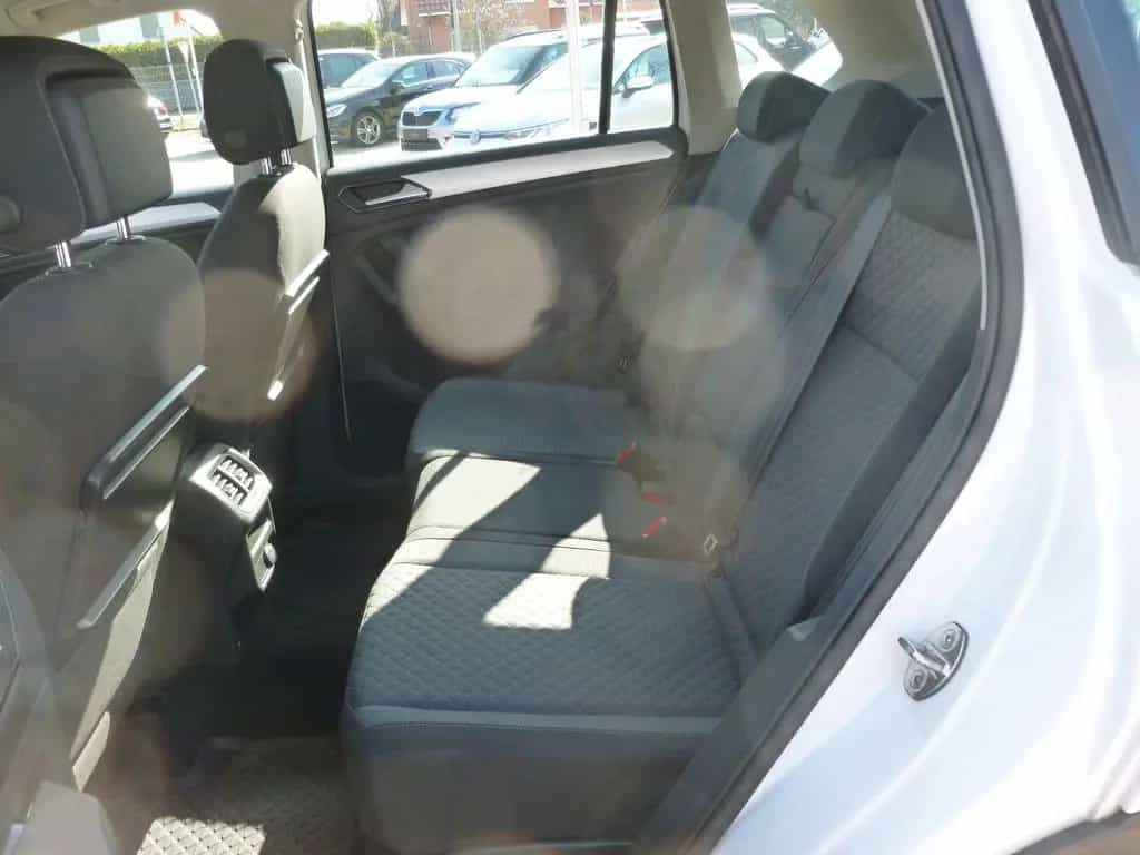 Volkswagen Tiguan DSG/PDC/AHK/Front+Lane Assist 07/2018-photo-13