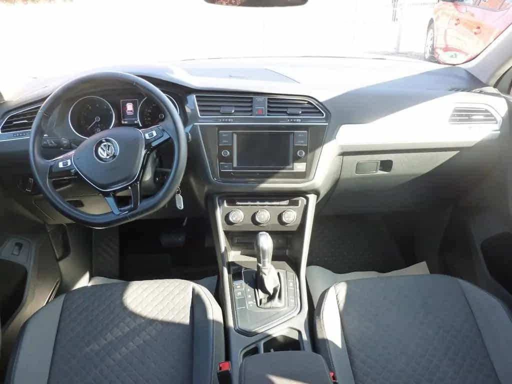 Volkswagen Tiguan DSG/PDC/AHK/Front+Lane Assist 07/2018-photo-16
