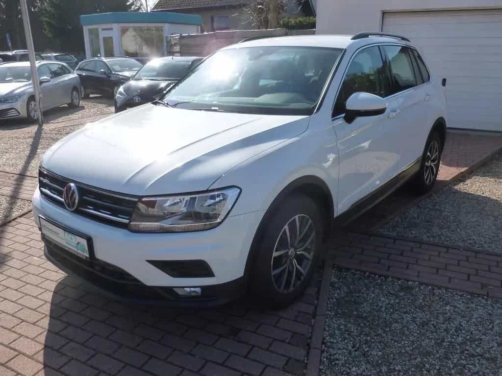 Volkswagen Tiguan DSG/PDC/AHK/Front+Lane Assist 07/2018-photo-6