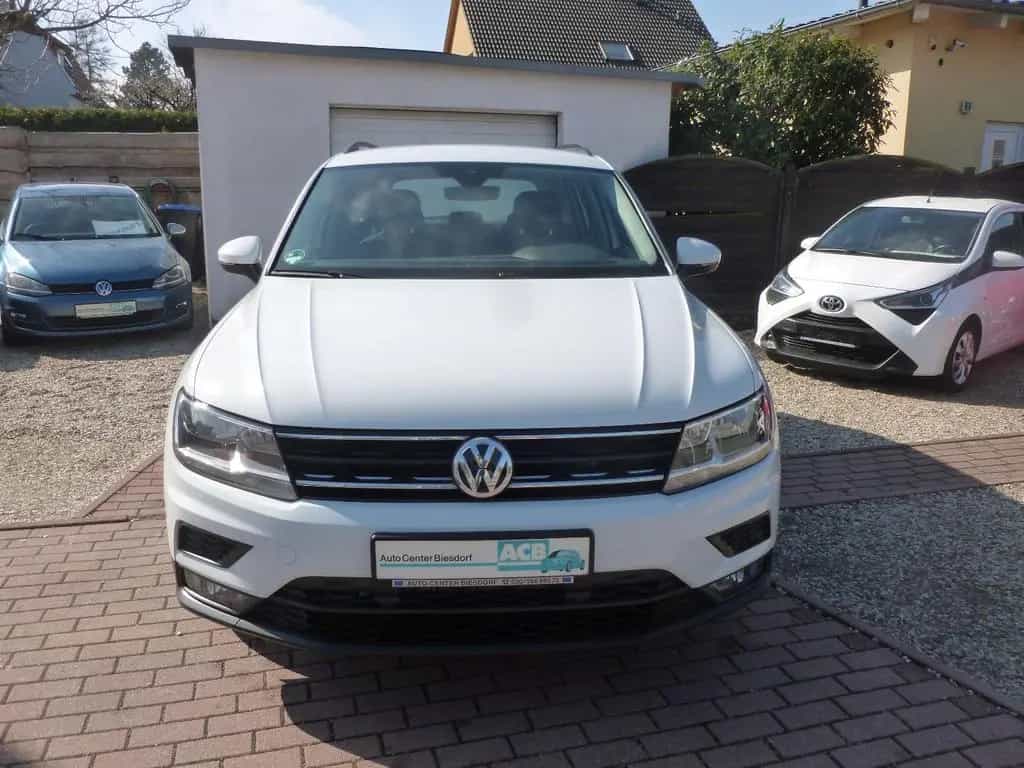 Volkswagen Tiguan DSG/PDC/AHK/Front+Lane Assist 07/2018-photo-7