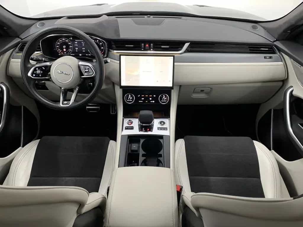 Jaguar F-Pace SVR SVR P575 Edition 1988 / 394 06/2024-photo-11