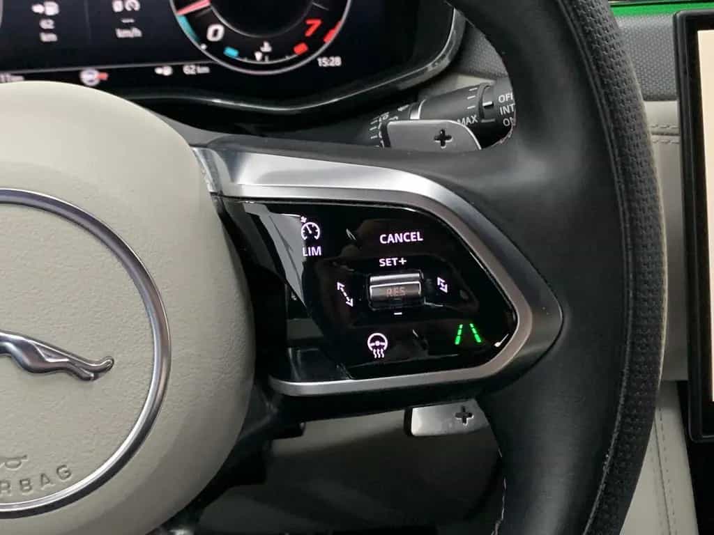 Jaguar F-Pace SVR SVR P575 Edition 1988 / 394 06/2024-photo-14