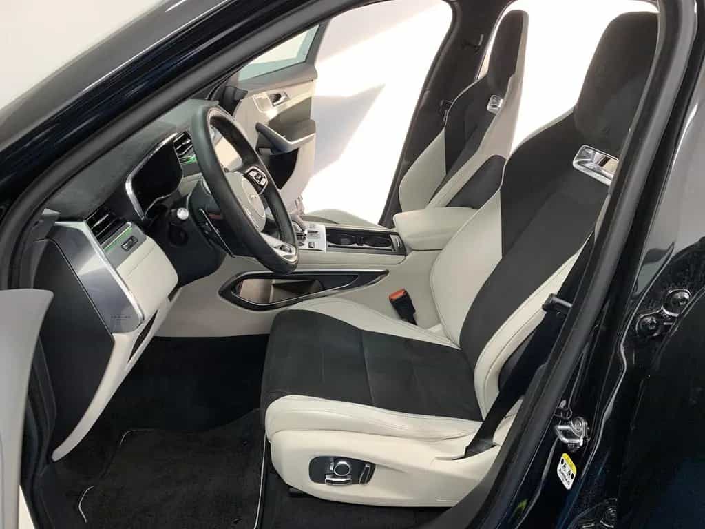 Jaguar F-Pace SVR SVR P575 Edition 1988 / 394 06/2024-photo-7