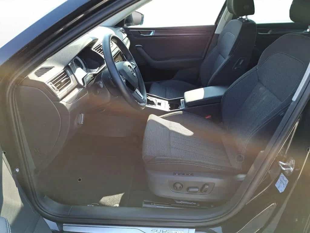 Skoda Superb 1.5 TSI DSG Style 150PS Navi, AHK, DCC, K 10/2019-photo-11