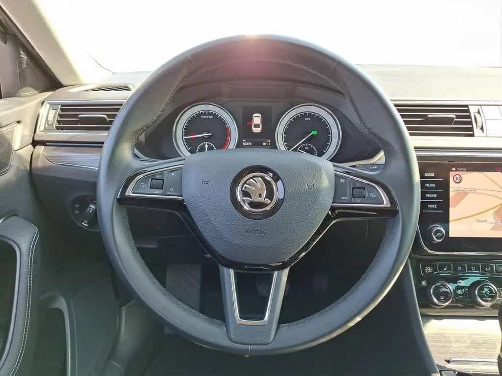 Skoda Superb 1.5 TSI DSG Style 150PS Navi, AHK, DCC, K 10/2019-photo-13