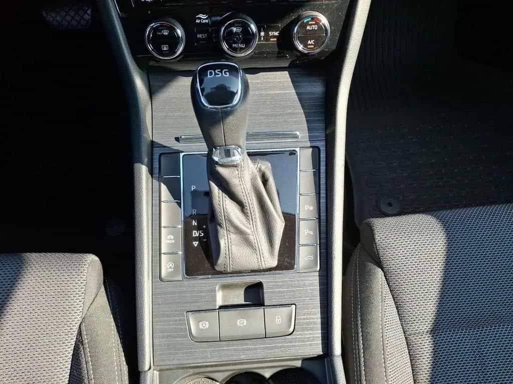 Skoda Superb 1.5 TSI DSG Style 150PS Navi, AHK, DCC, K 10/2019-photo-15