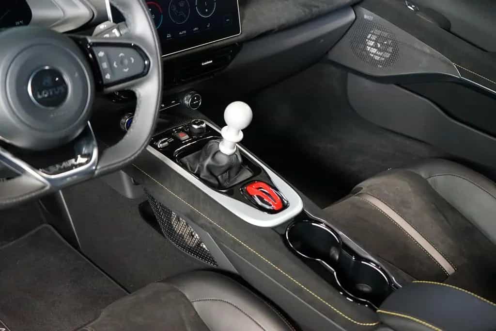 Lotus Emira 3.5l V6*MANUAL*FIRST-EDITION*CAMERA 07/2024-photo-11