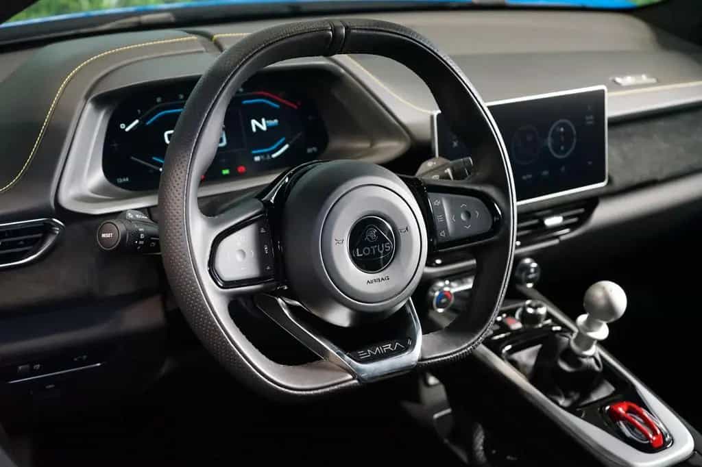 Lotus Emira 3.5l V6*MANUAL*FIRST-EDITION*CAMERA 07/2024-photo-20
