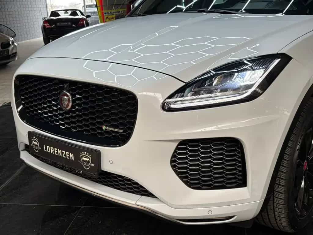 Jaguar E-Pace R-Dynamic HSE AWD ACC Memory HUD Pano LED 06/2018-photo-2