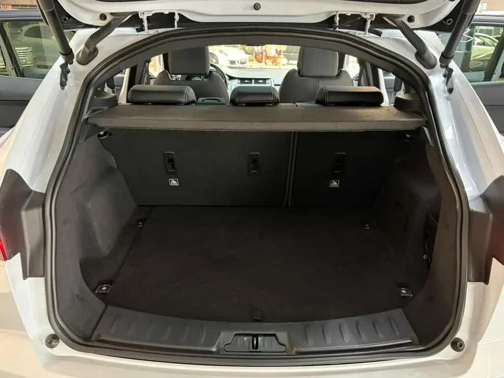 Jaguar E-Pace R-Dynamic HSE AWD ACC Memory HUD Pano LED 06/2018-photo-39