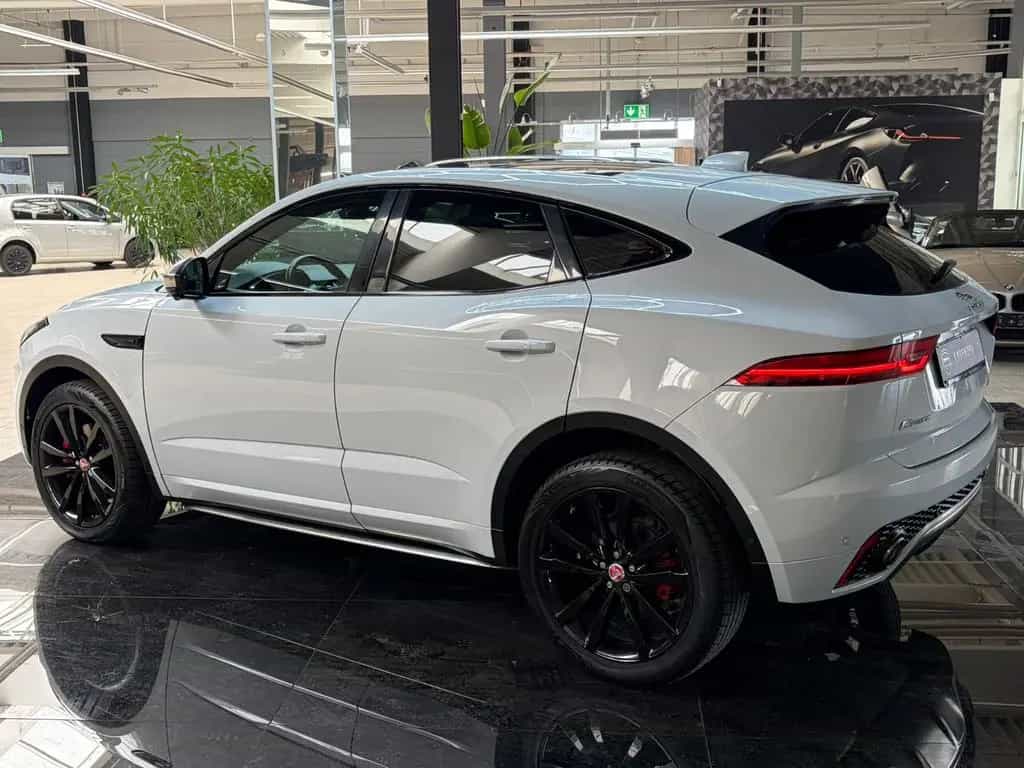 Jaguar E-Pace R-Dynamic HSE AWD ACC Memory HUD Pano LED 06/2018-photo-45