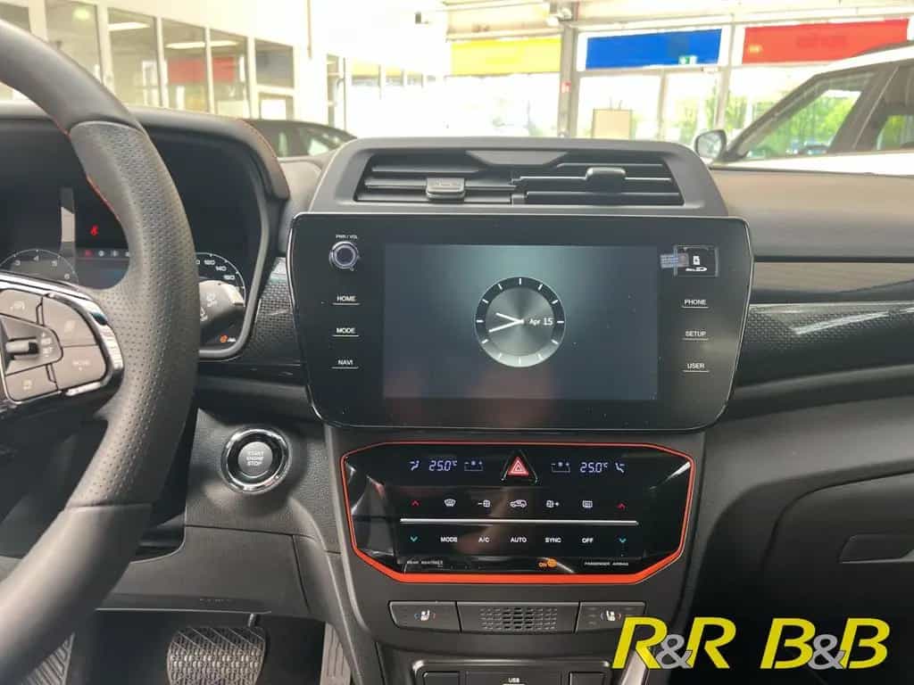 KGM Tivoli Limited 50 1.5 GDI 2WD AT LEDER+NAVI+CARP null-photo-8