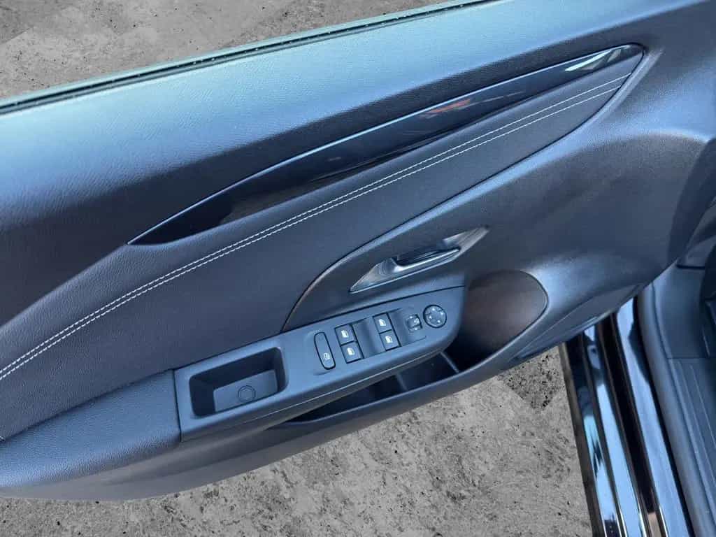 Opel Corsa GS *LED*KAM*VIRTUAL*NAV*PDC*LM 08/2024-photo-8