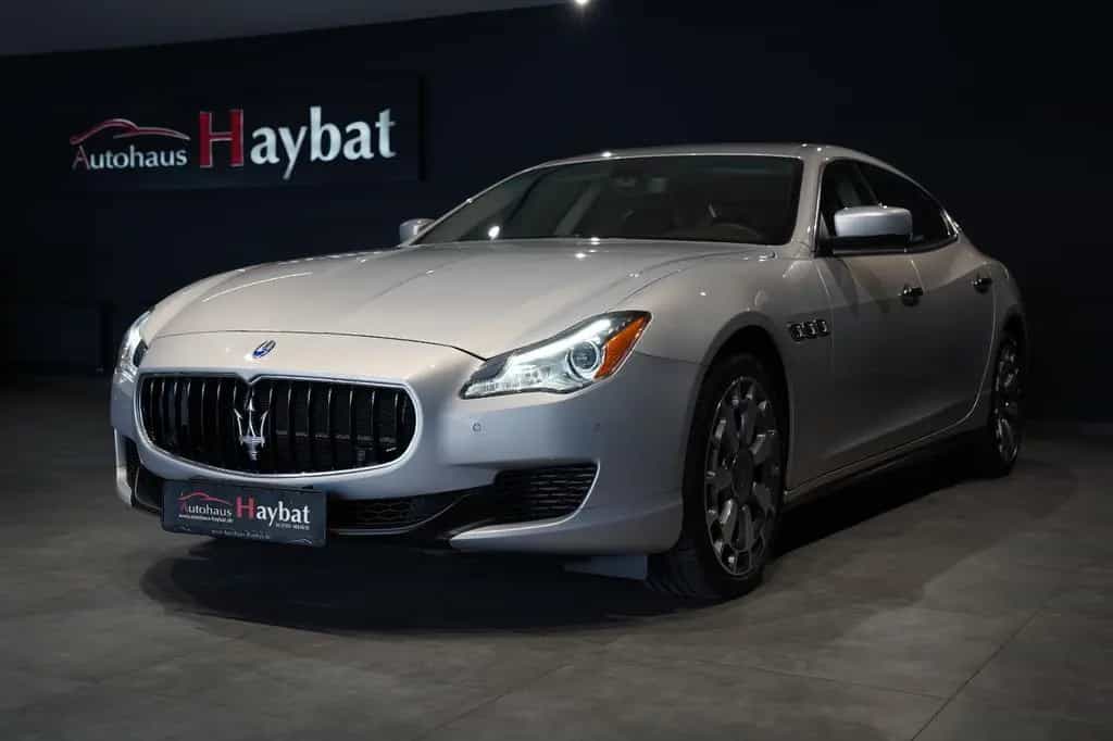 Maserati Quattroporte SQ4-Kamera-Schiebedach-Sitzheizung 08/2013-photo-2