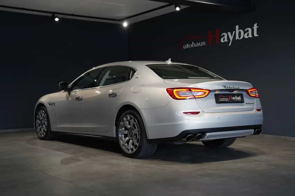 Maserati Quattroporte SQ4-Kamera-Schiebedach-Sitzheizung 08/2013-photo-5