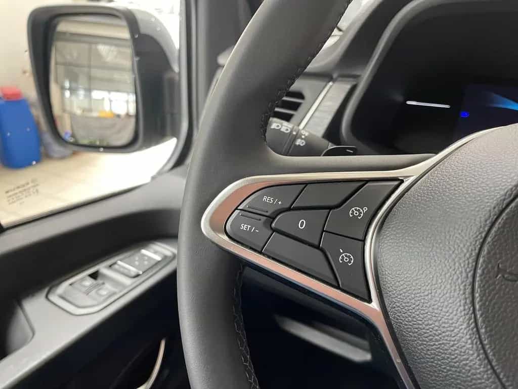 Nissan Primastar L2H1 3,0t tekna 9S Design+Kamera+Navi+ 07/2025-photo-18