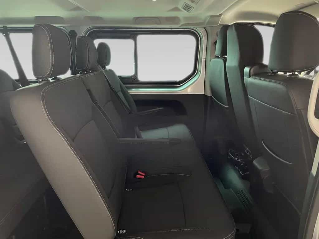 Nissan Primastar L2H1 3,0t tekna 9S Design+Kamera+Navi+ 07/2025-photo-24