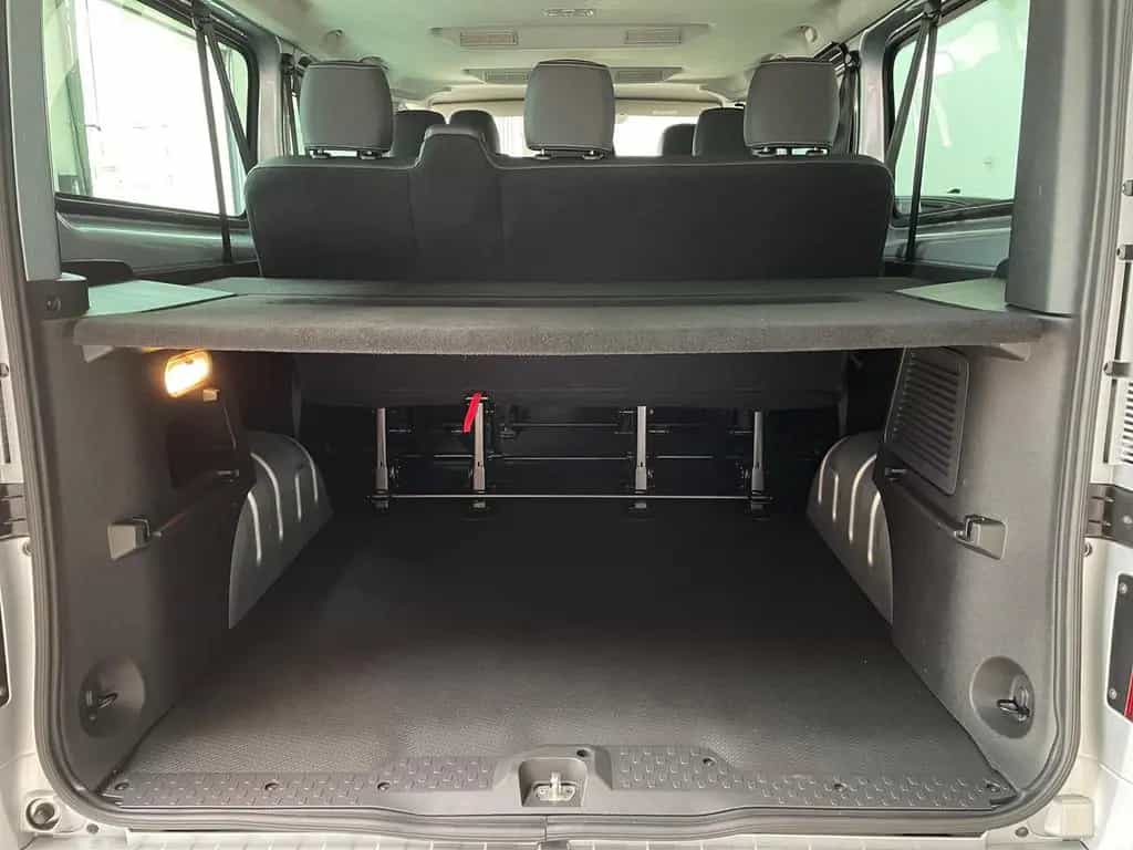 Nissan Primastar L2H1 3,0t tekna 9S Design+Kamera+Navi+ 07/2025-photo-27