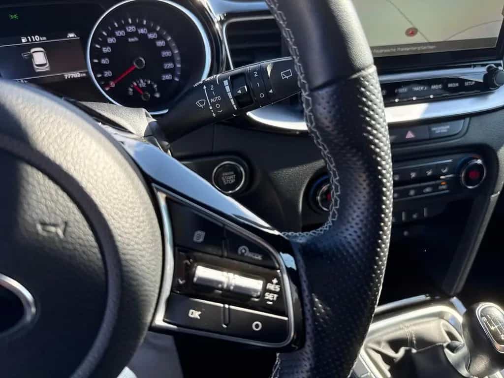 Kia Ceed Sporty Wagon SW GT-Line LED+DAB+NABI+SHZ 07/2020-photo-22