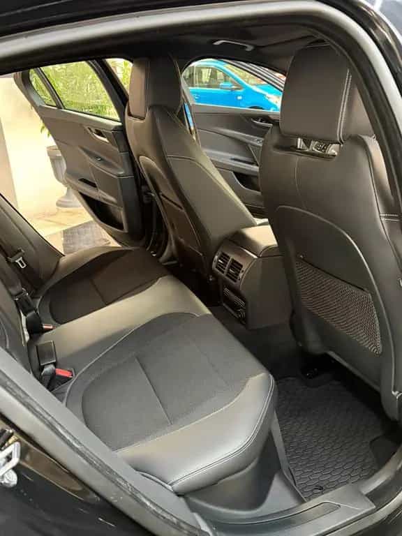 Jaguar XE R-Sport Navi Tempo Kamera Komfort Keyless LED 11/2015-photo-35