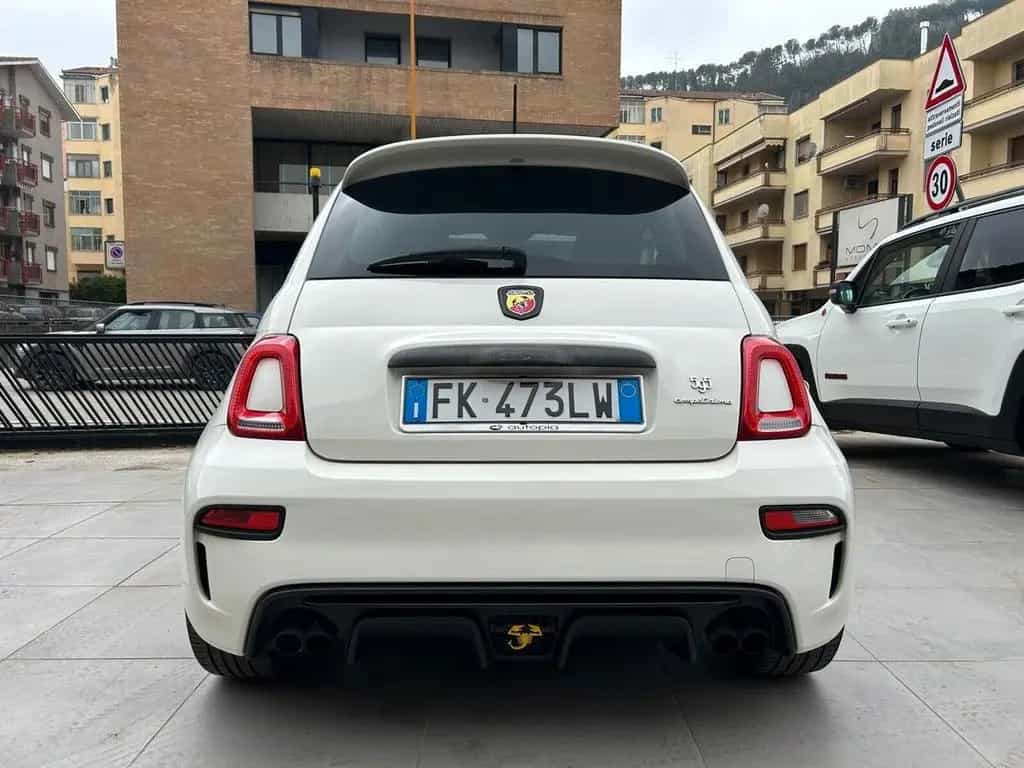 Abarth 595 1.4 Turbo T-Jet 180 CV Competizione 06/2017-photo-4