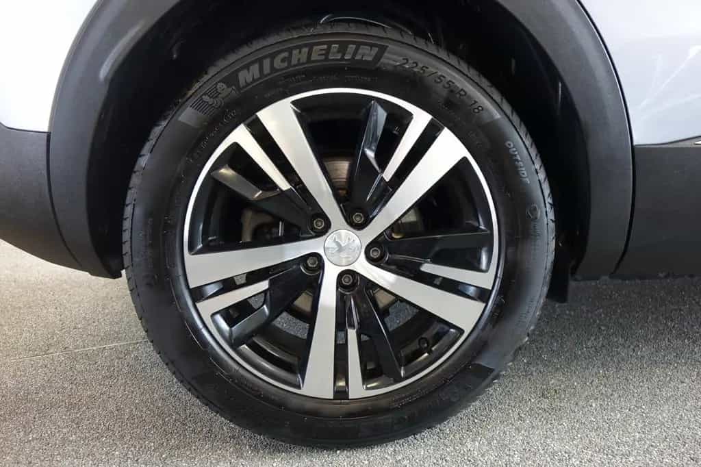 Peugeot 3008 GT 1.2 PureTech 130 +RFK+Memory+ACC+Night-V 11/2023-photo-27