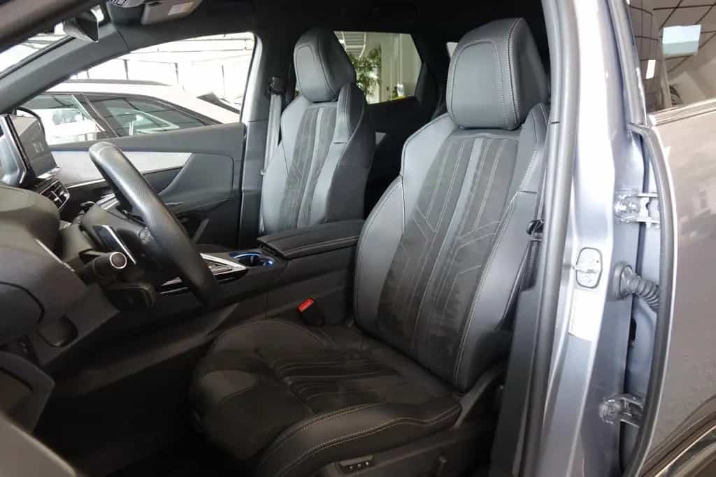 Peugeot 3008 GT 1.2 PureTech 130 +RFK+Memory+ACC+Night-V 11/2023-photo-5