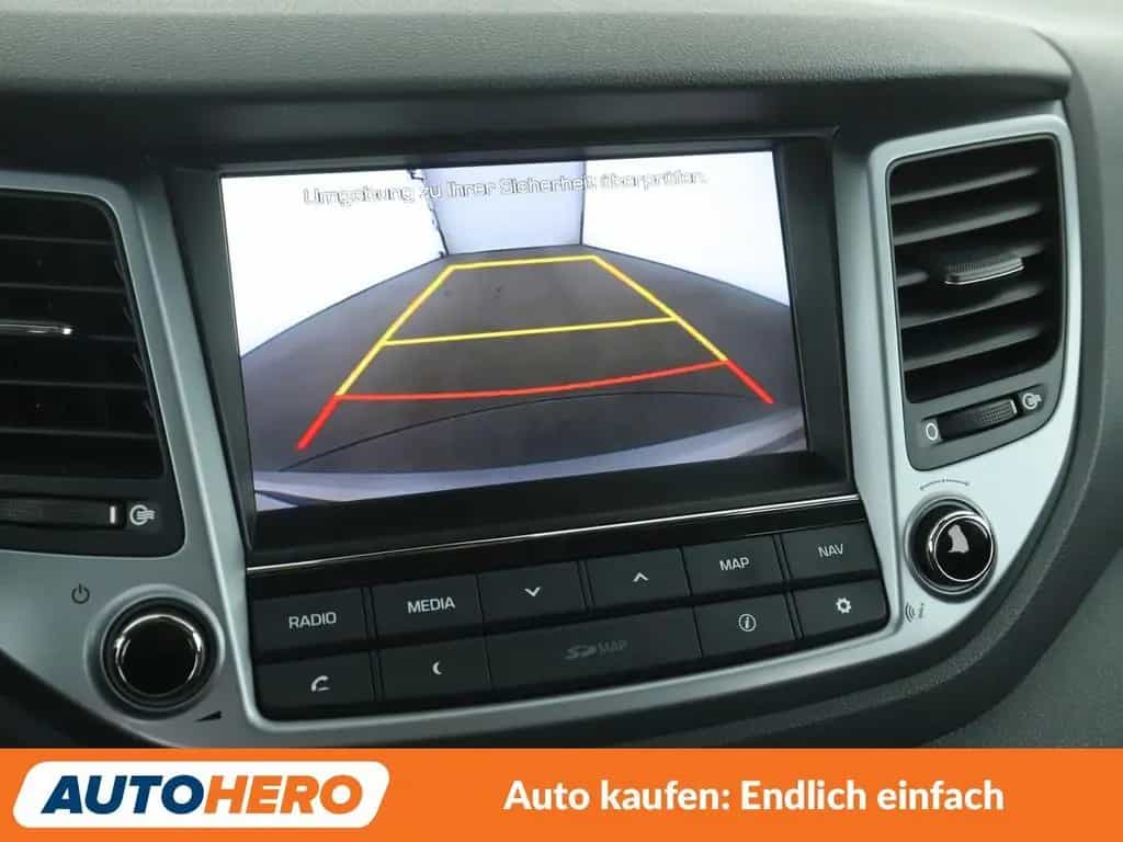 Hyundai TUCSON 1.6 TGDI Advantage 4WD*NAVI*TEMPO*CAM* 01/2017-photo-21