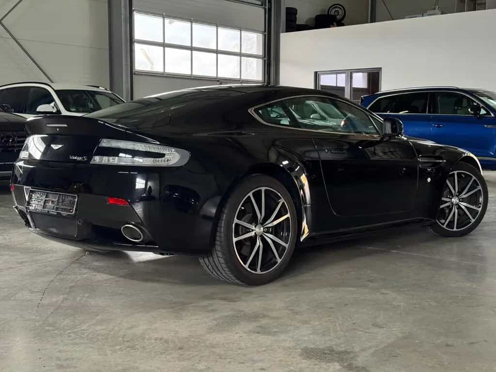 Aston Martin V8 Vantage S*CARBON*1-HAND*17TKM*TOP-HISTORY* 10/2015-photo-3