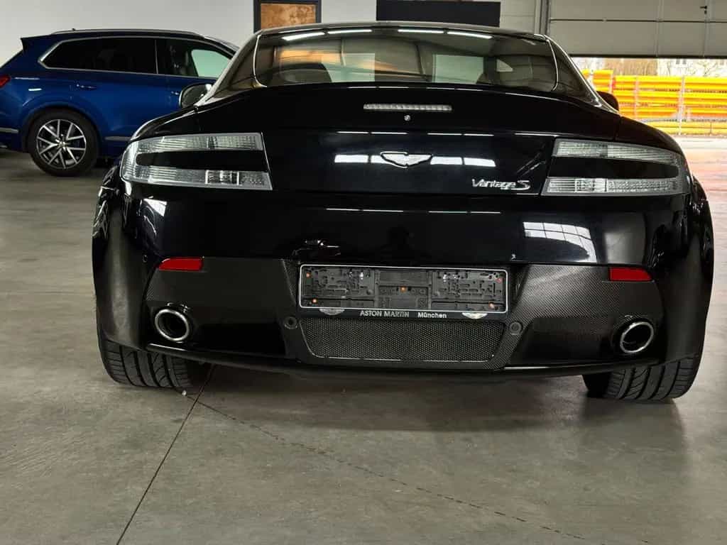 Aston Martin V8 Vantage S*CARBON*1-HAND*17TKM*TOP-HISTORY* 10/2015-photo-7