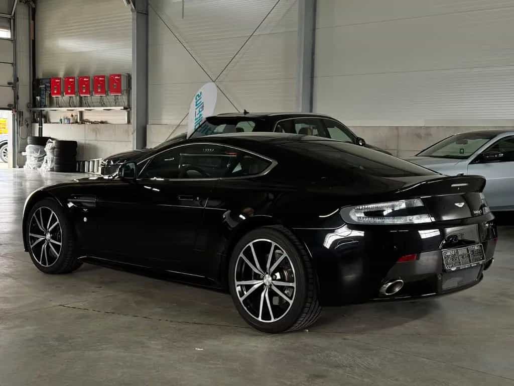 Aston Martin V8 Vantage S*CARBON*1-HAND*17TKM*TOP-HISTORY* 10/2015-photo-8