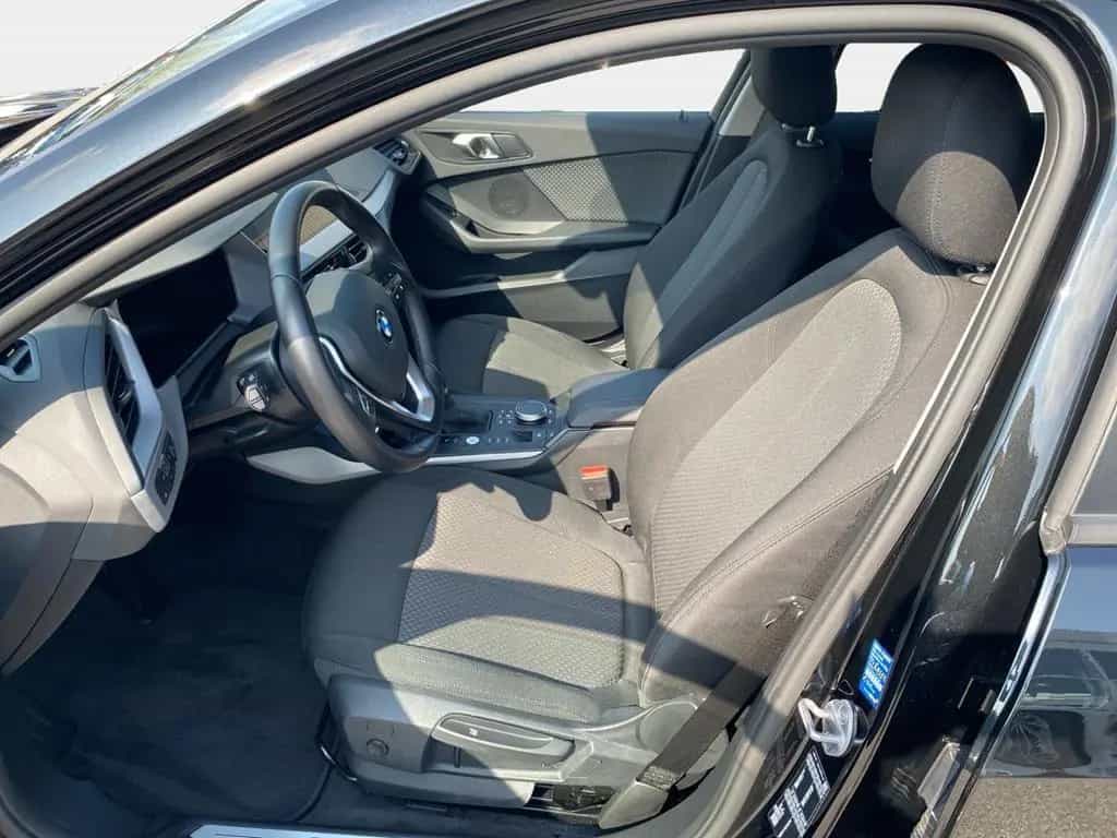 BMW 1 Series 118i Advantage+elek. Heckklappe+Lenkradhzg+SHZ 06/2024-photo-8