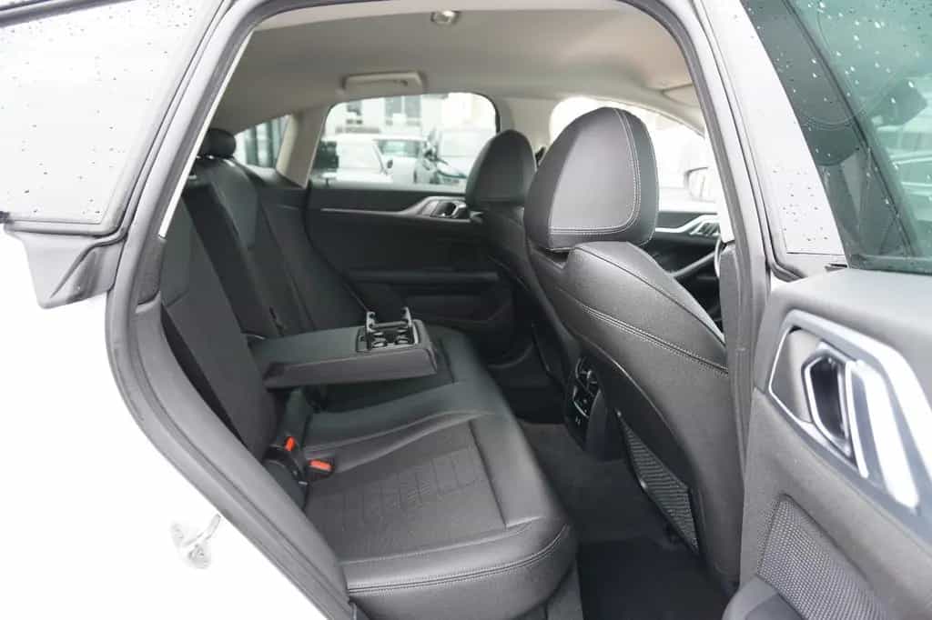 BMW 4 Series 420d xDrive Gran Coupé 11/2022-photo-16