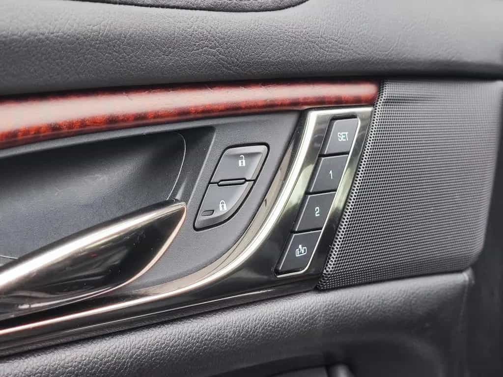 Cadillac CTS 3.6 V6 Premium Luxury|HUD|PANO|360°|LEDER|F1 07/2018-photo-17