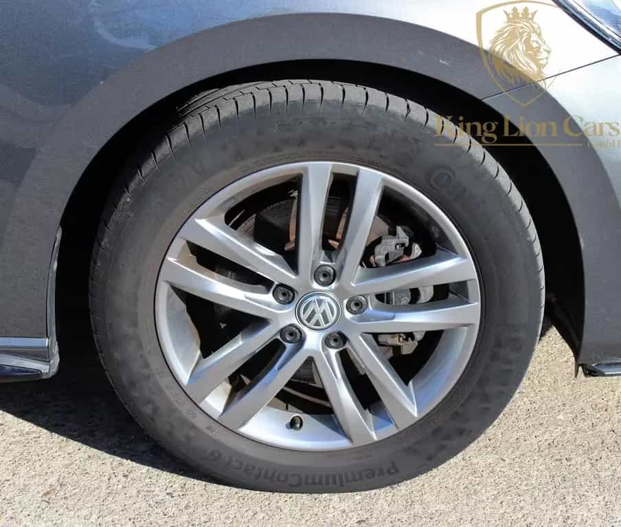Volkswagen Touran Highline R LINE SPORT+MASSAGE+7 SITZER+AC 03/2018-photo-11
