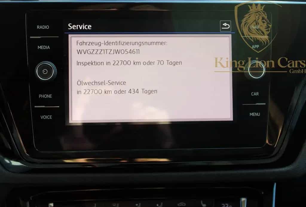 Volkswagen Touran Highline R LINE SPORT+MASSAGE+7 SITZER+AC 03/2018-photo-23