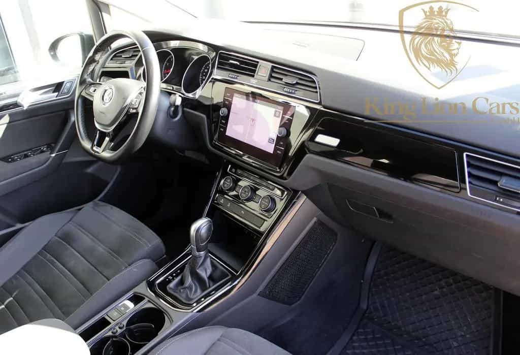 Volkswagen Touran Highline R LINE SPORT+MASSAGE+7 SITZER+AC 03/2018-photo-25