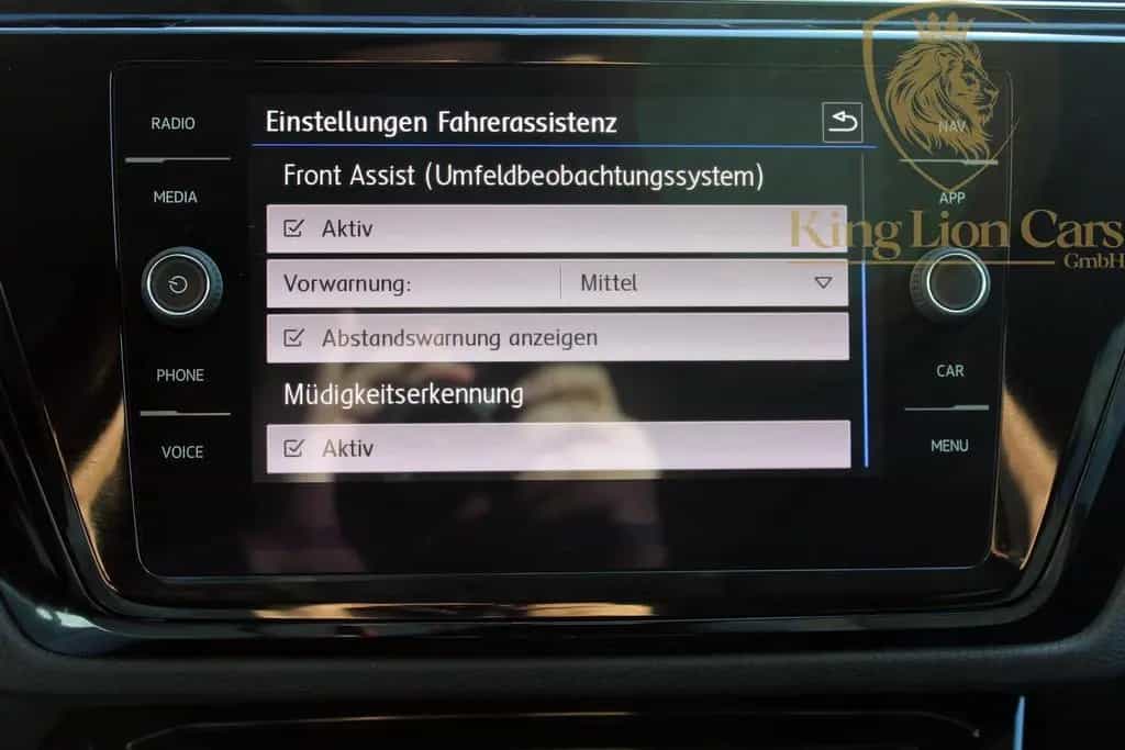 Volkswagen Touran Highline R LINE SPORT+MASSAGE+7 SITZER+AC 03/2018-photo-28