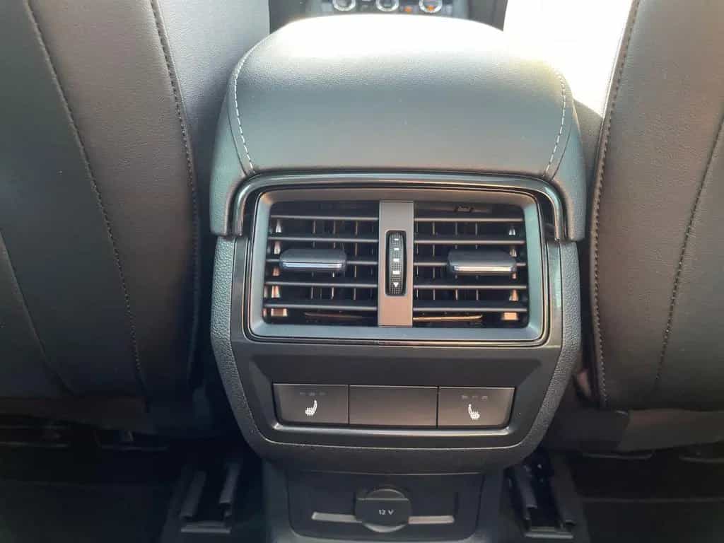 Skoda Karoq Sportline 1.5 TSI DSG Navi LED ACC Panoram 05/2025-photo-13