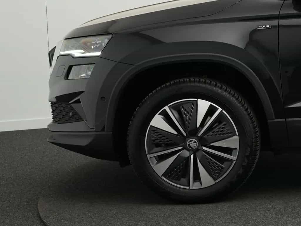Skoda Karoq Tour 2.0 TDI DSG *AHK*LED*NAVI*KAM*17"* 07/2025-photo-15