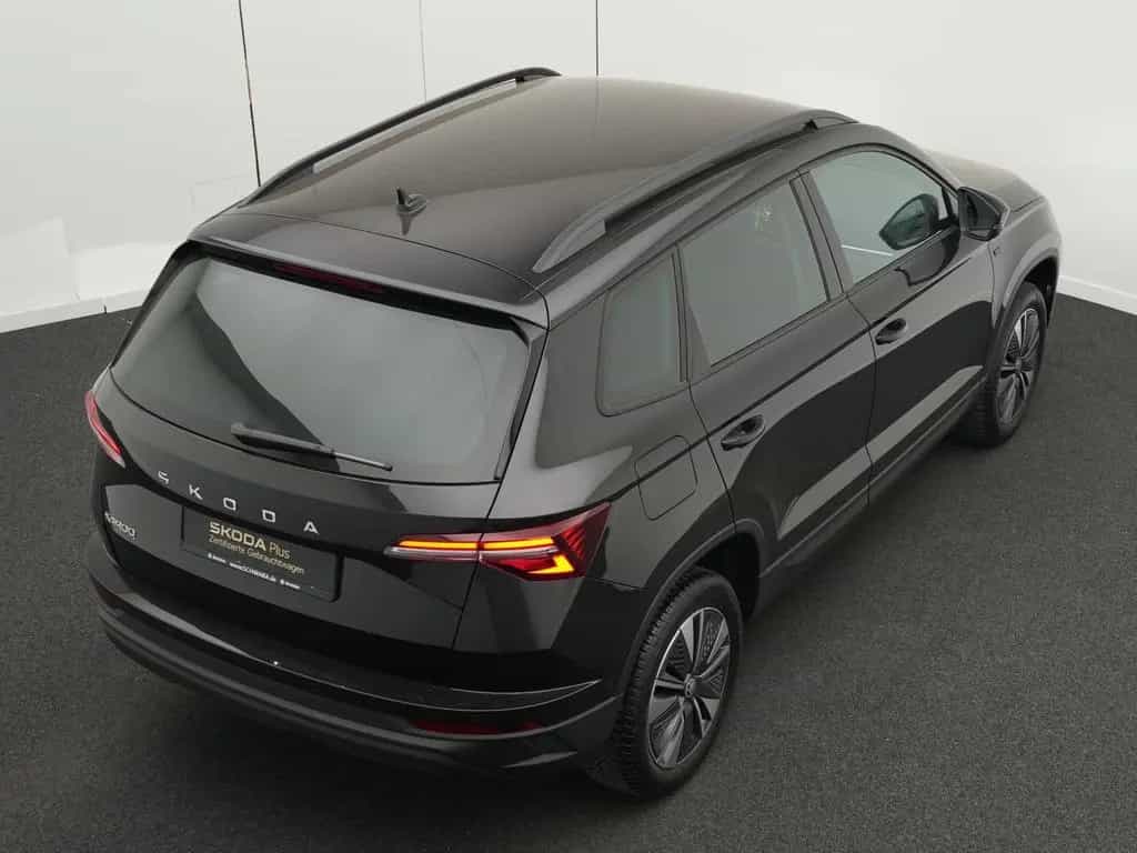 Skoda Karoq Tour 2.0 TDI DSG *AHK*LED*NAVI*KAM*17"* 07/2025-photo-19
