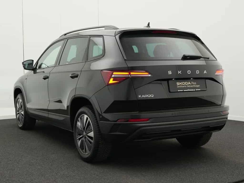 Skoda Karoq Tour 2.0 TDI DSG *AHK*LED*NAVI*KAM*17"* 07/2025-photo-25