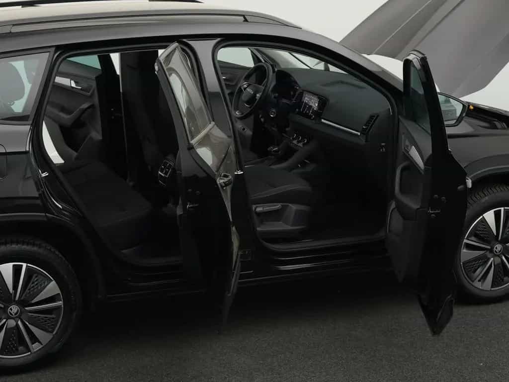 Skoda Karoq Tour 2.0 TDI DSG *AHK*LED*NAVI*KAM*17"* 07/2025-photo-31