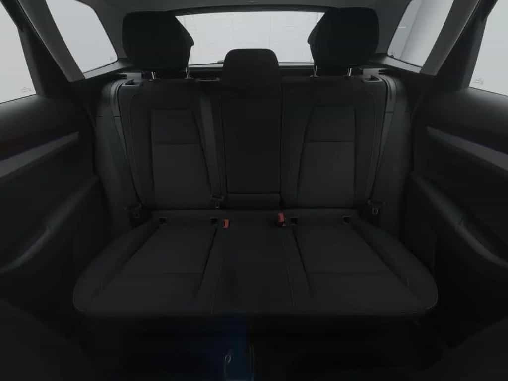 Skoda Karoq Tour 2.0 TDI DSG *AHK*LED*NAVI*KAM*17"* 07/2025-photo-4