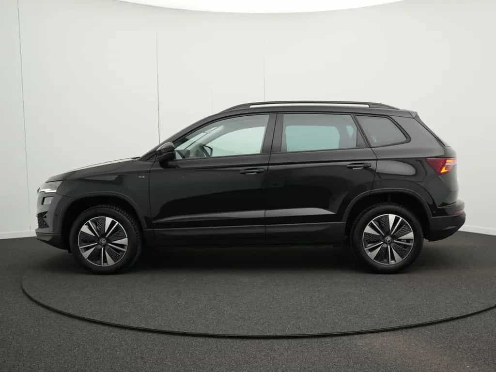 Skoda Karoq Tour 2.0 TDI DSG *AHK*LED*NAVI*KAM*17"* 07/2025-photo-9