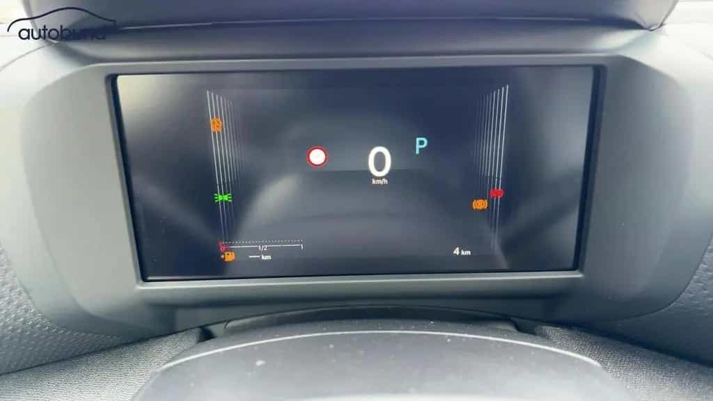 Citroën C4 III 1,2 PT Autom. Max Alu KA LED Link NAV NBA 11/2025-photo-13