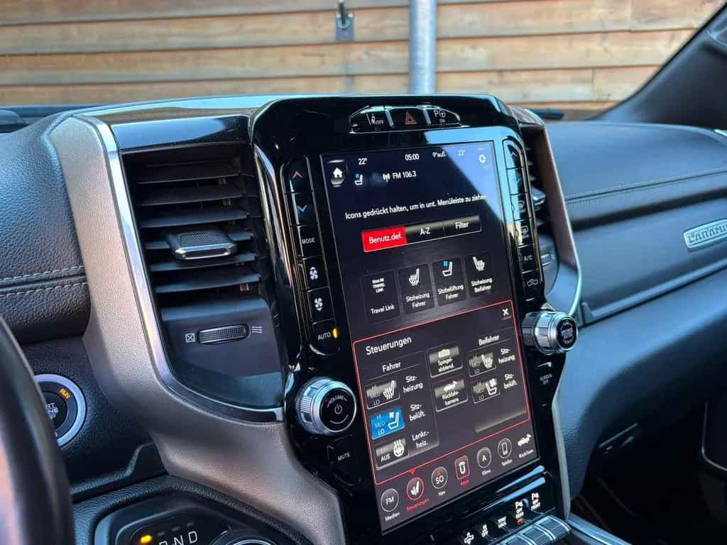 Dodge RAM 1500 Laramie 5.7L 12Zoll Display 4x4 AHK 06/2021-photo-22