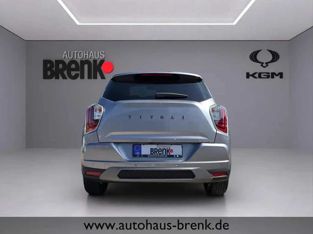 KGM Tivoli Nomad+ 1.5 2WD *LED/SHZ/RFK/App/PDC* null-photo-4
