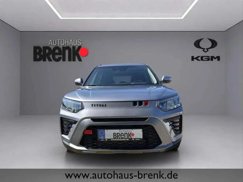 KGM Tivoli Nomad+ 1.5 2WD *LED/SHZ/RFK/App/PDC* null-photo-8