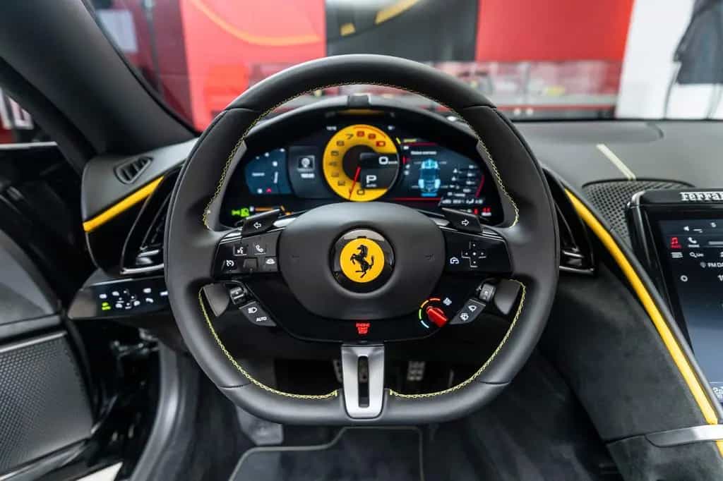 Ferrari Roma Spider 11/2025-photo-11